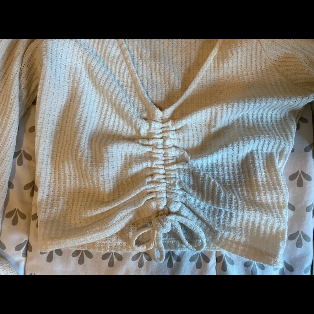 Drawstring front top - Picture 7 of 9